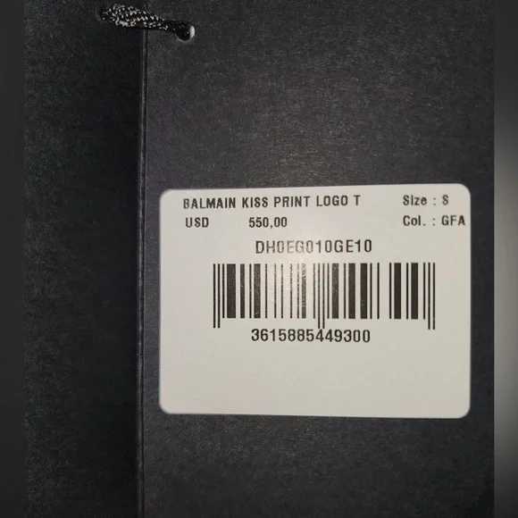 BALMAIN Kiss Printed Logo Relaxed T-Shirt - Picture 7 of 9